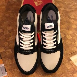 NWT Vans Runner Varsity Sport ‘84 Suede Retro